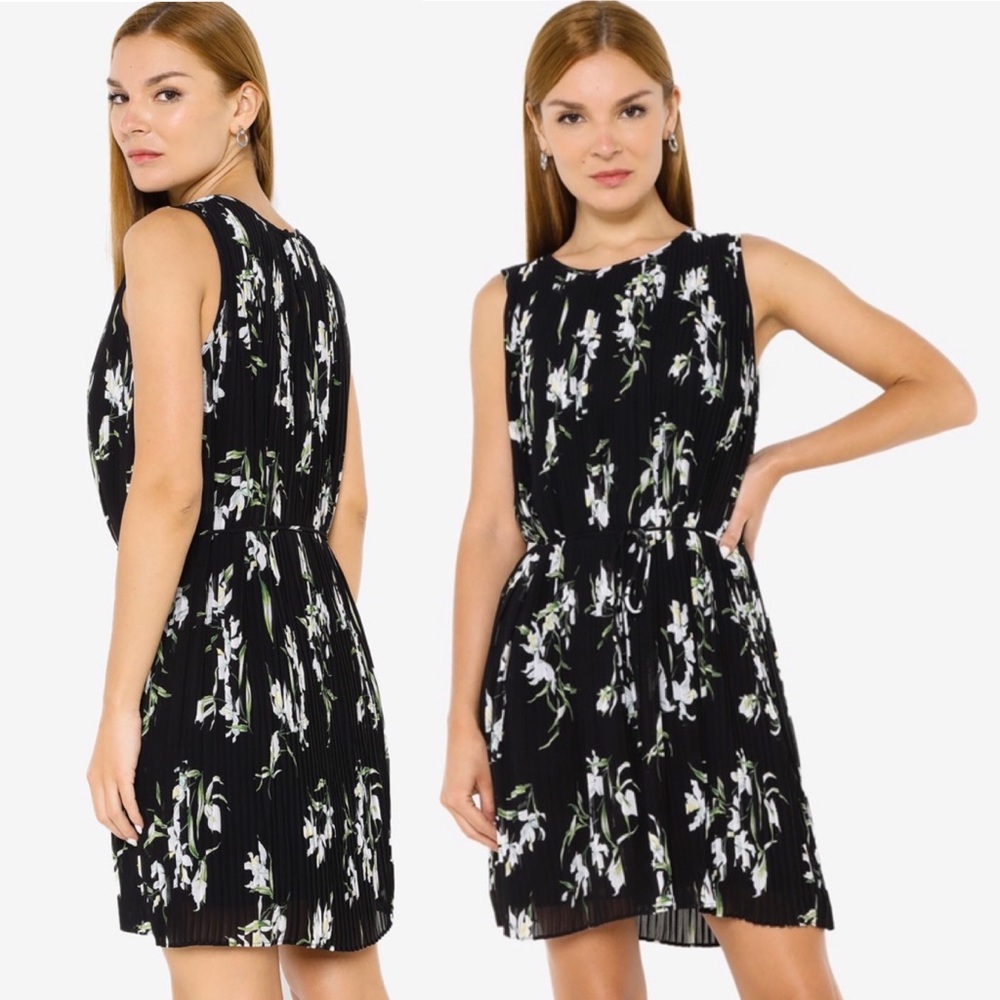 Banana Republic Women’s Black Floral Sleeveless Pleated Georgette Mini Dress Sml